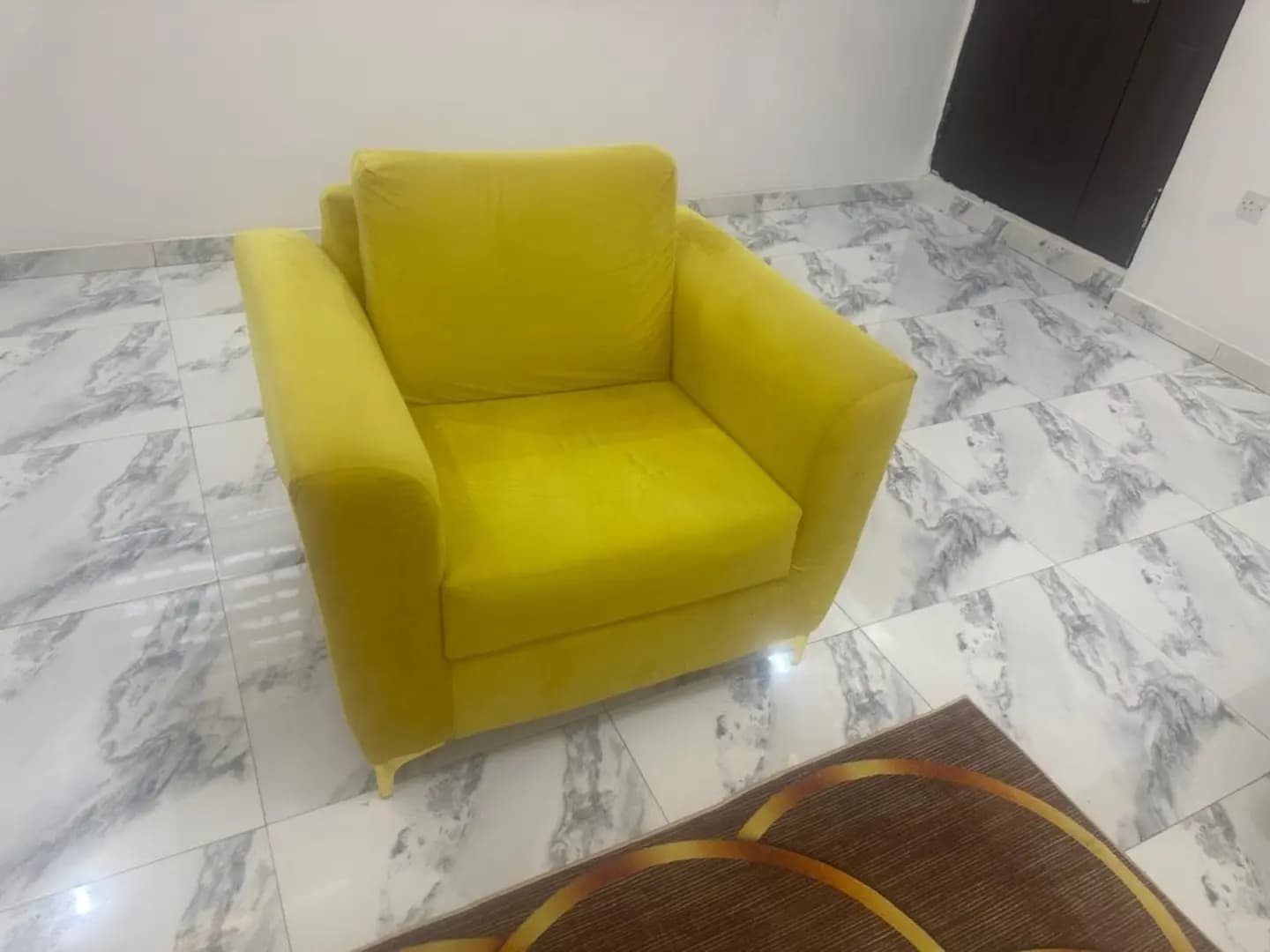 Curved Sofa with Single Sofa
