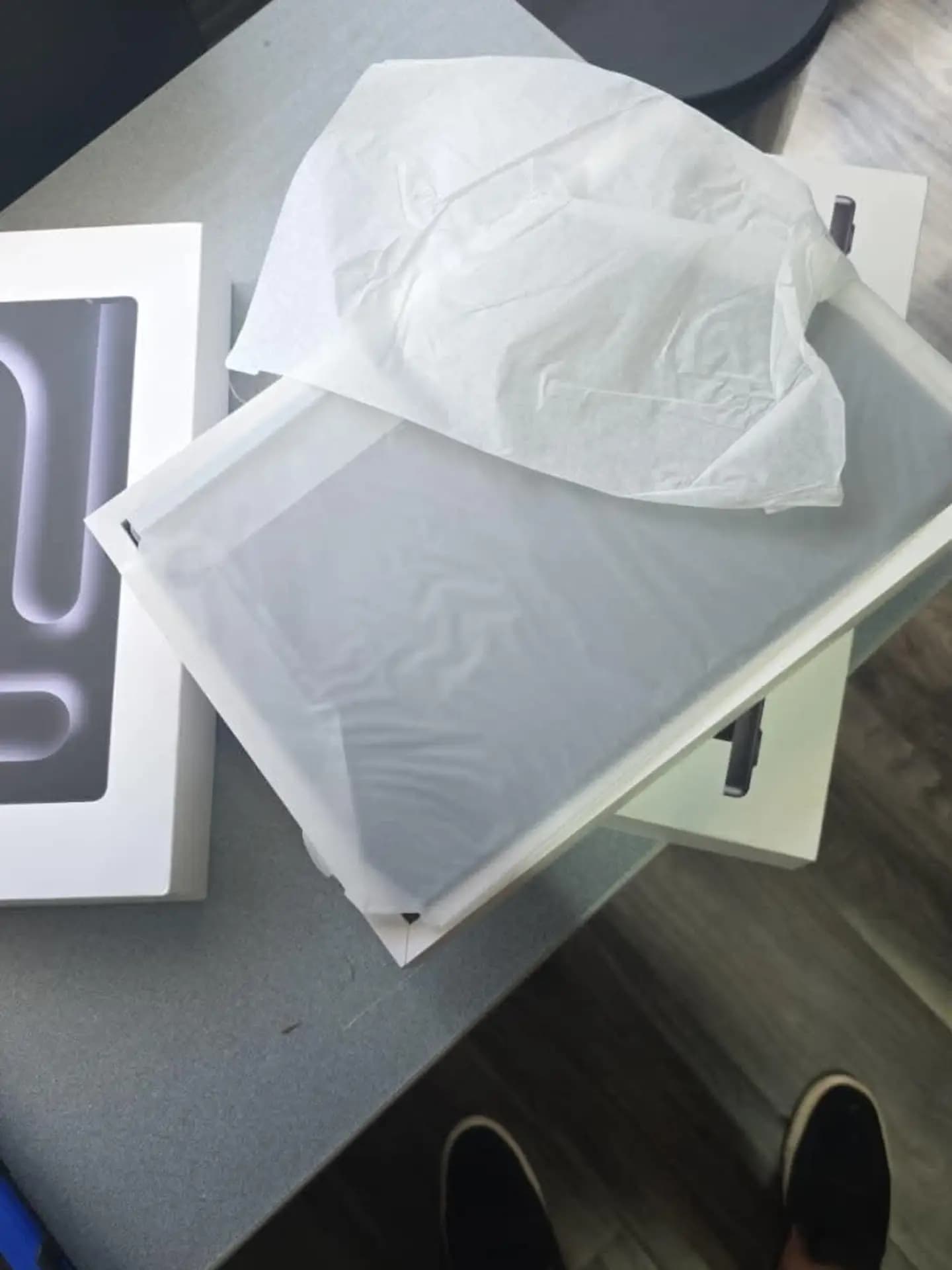 Brand New Macbook Pro M5 Max 16” 36/2TB (Mdm Bypassed)