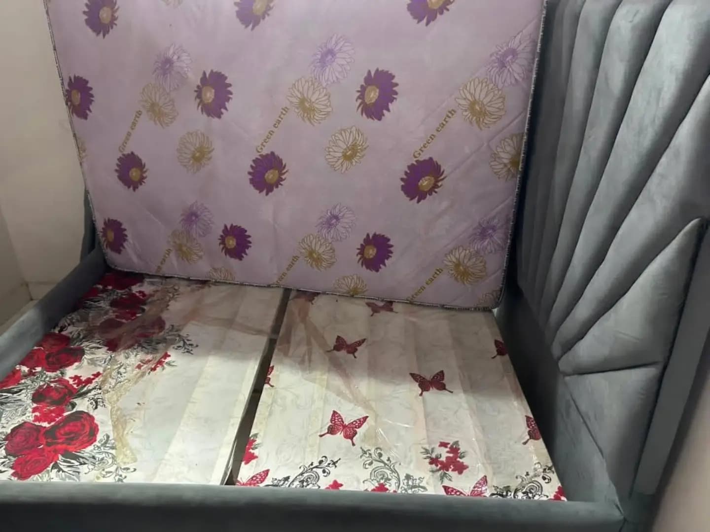 5BY6 Bedframe and Mattress