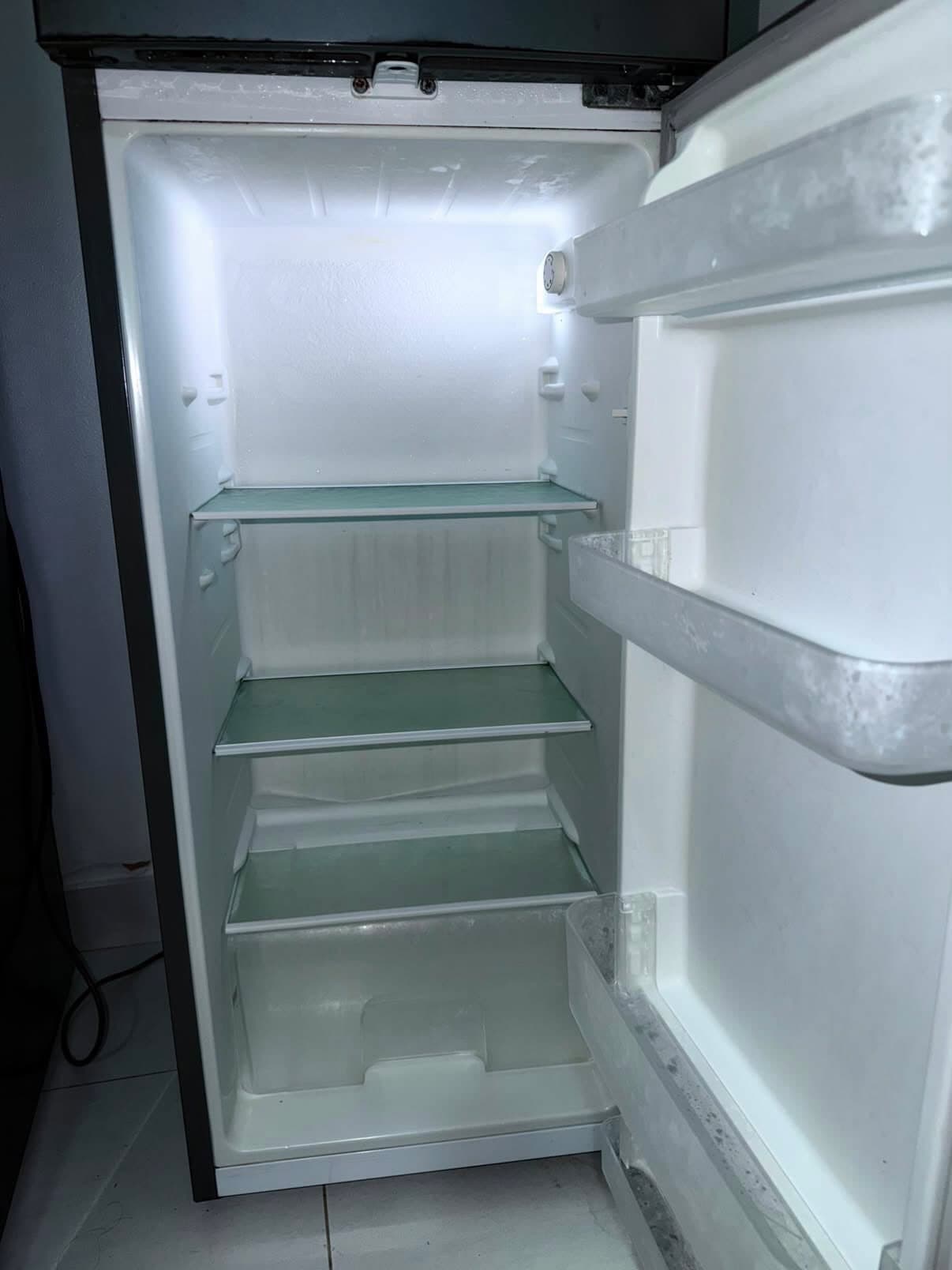 Used Hisense Double Door Refrigerator 165L