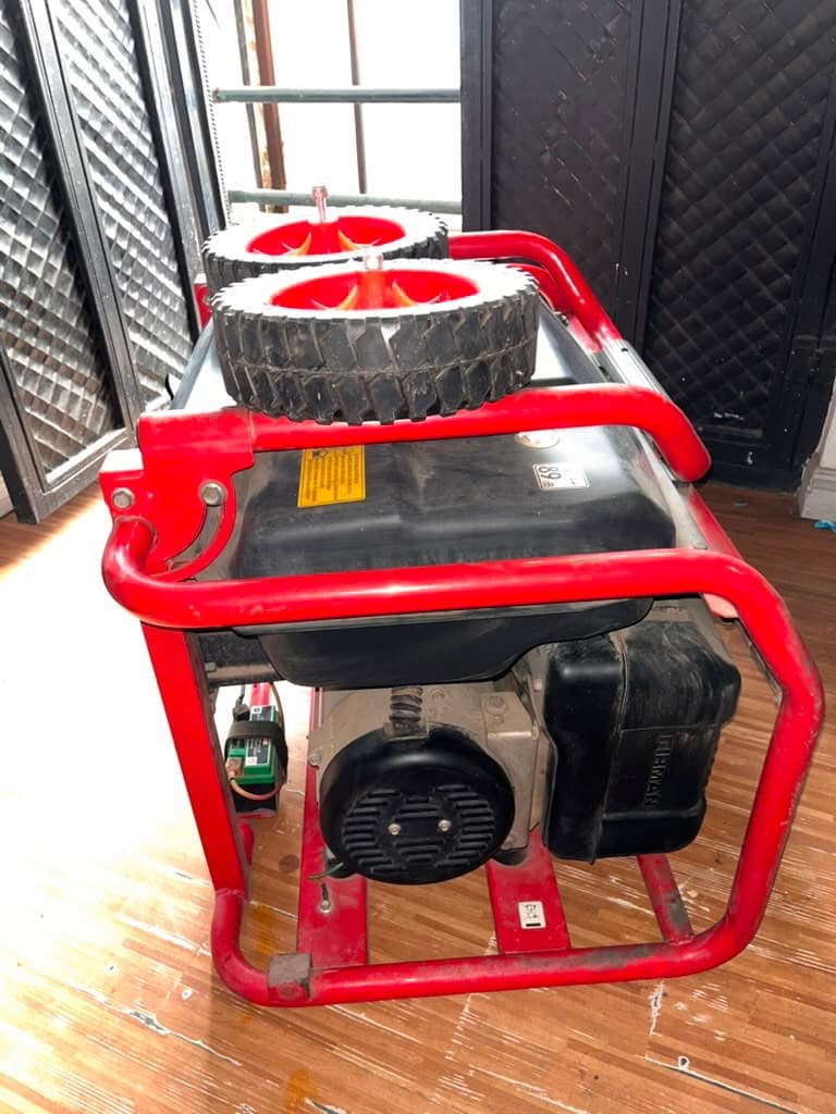 Neatly Used 9kva Key Start Generator