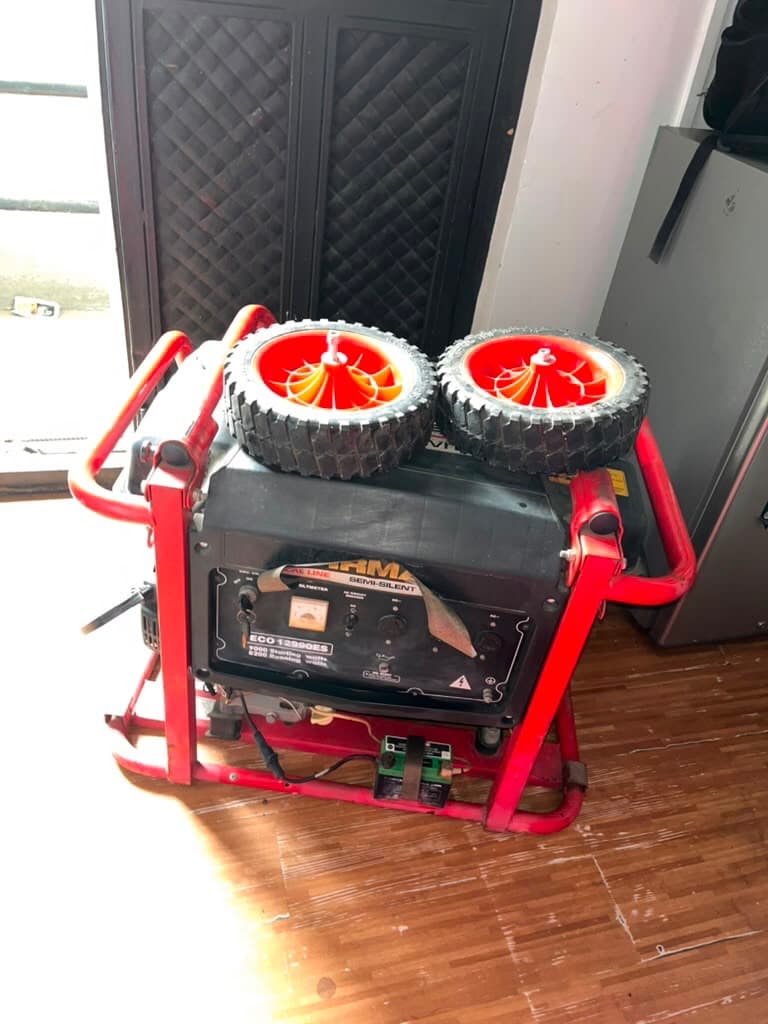 Neatly Used 9kva Key Start Generator