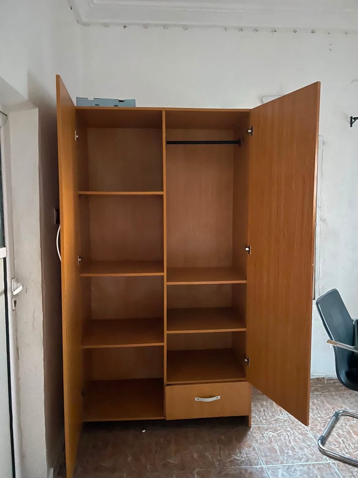 Neatly Used Wardrobe