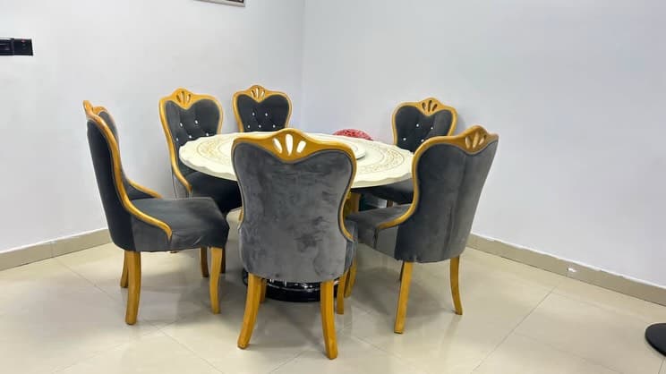 Barely Used Marble Top 6 Seater Dining Set