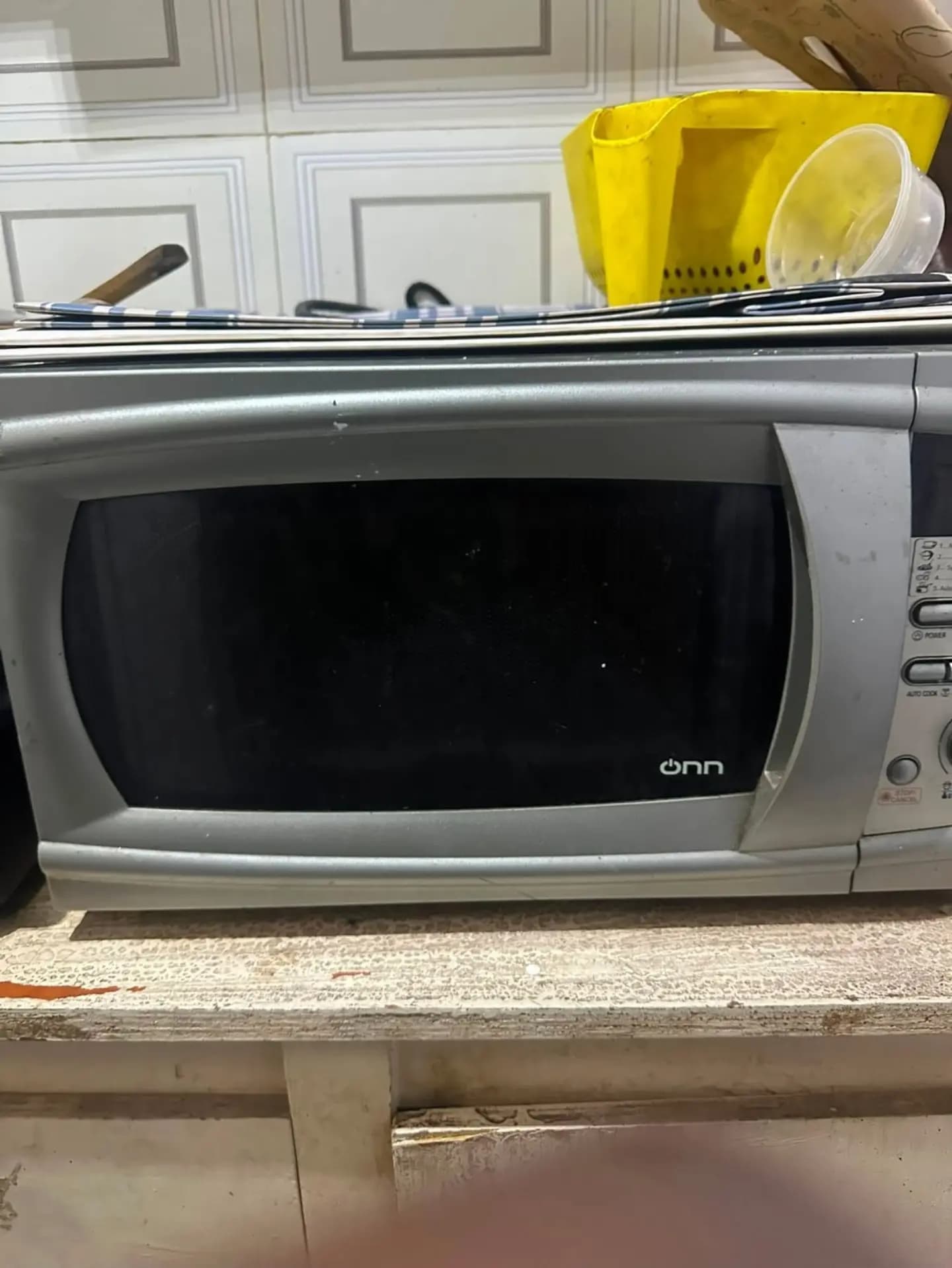 Neatly Used Microwave