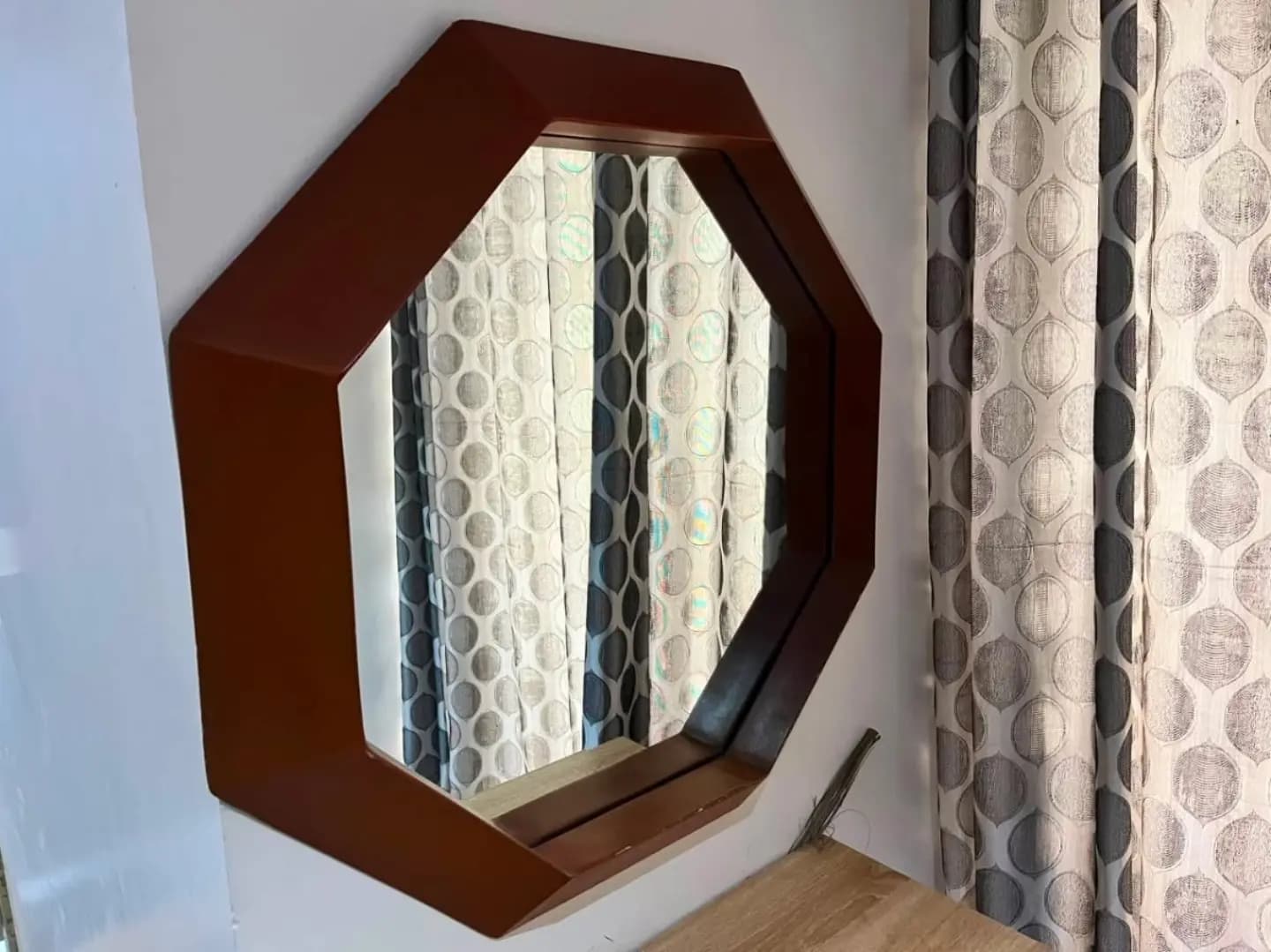 Neatly Used Mirror