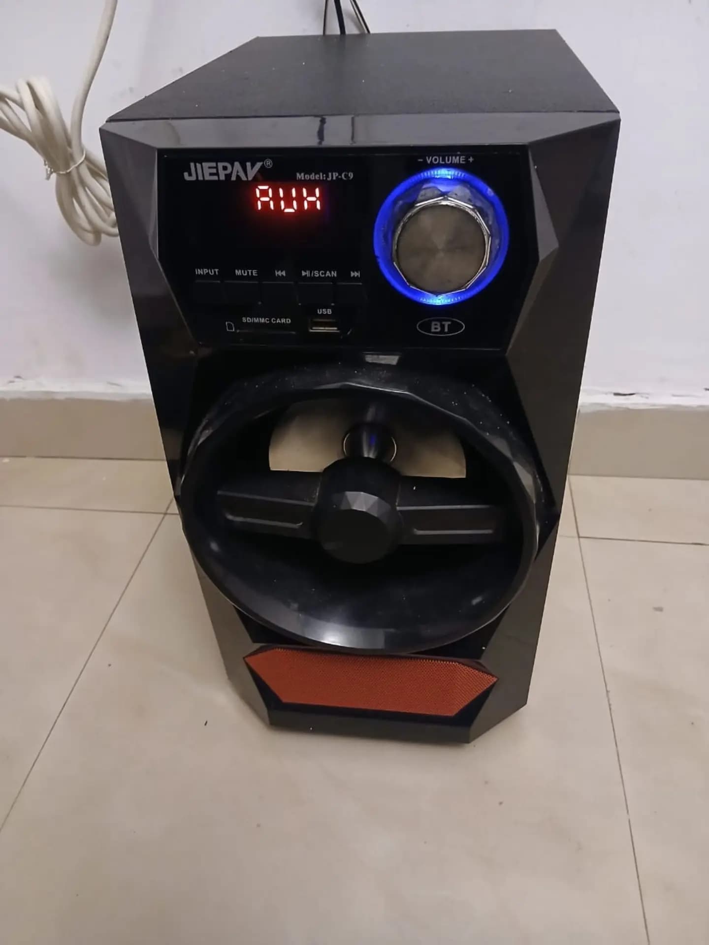 Neatly Used Sound System