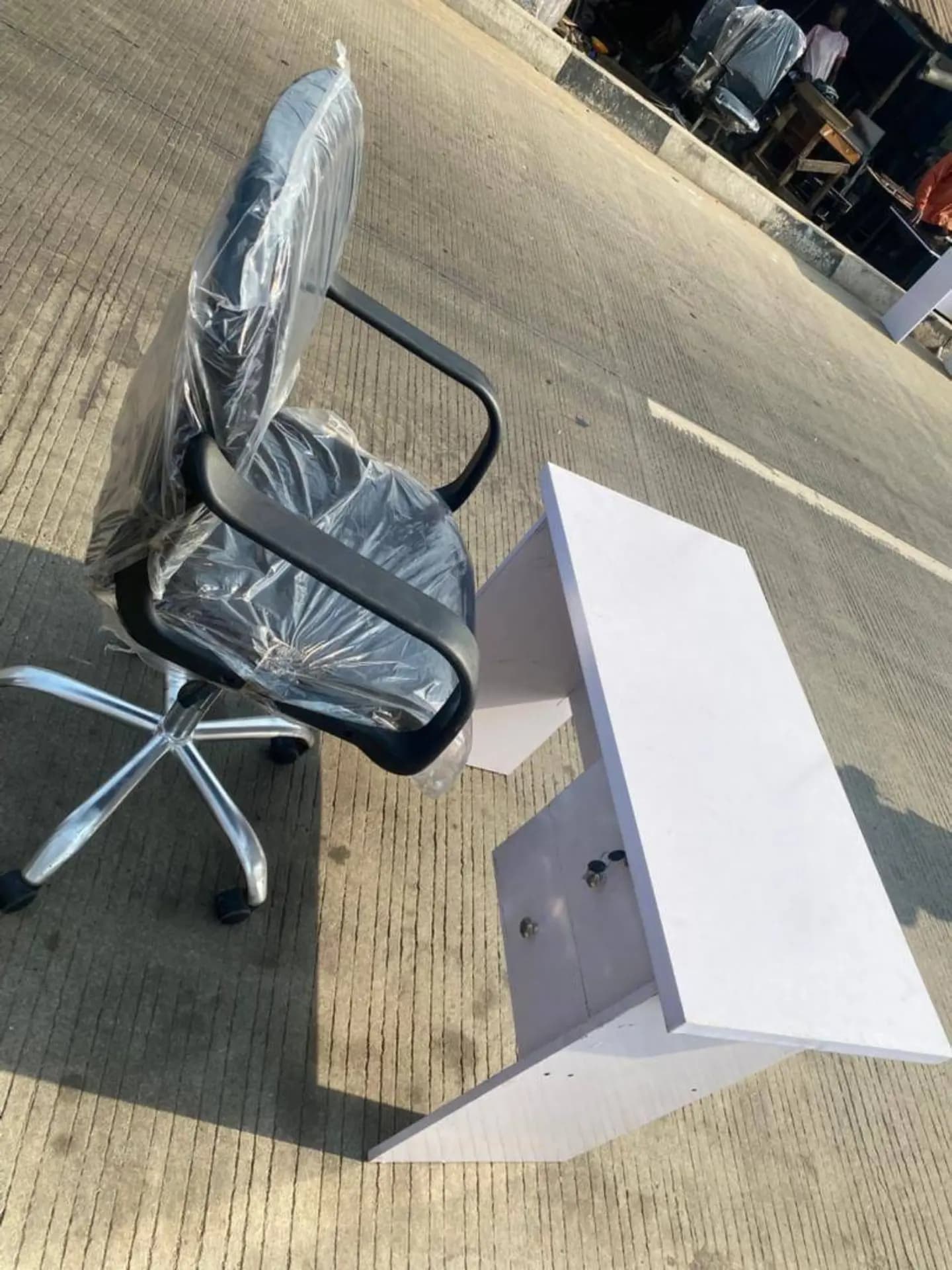 3ft Table and Chair Set