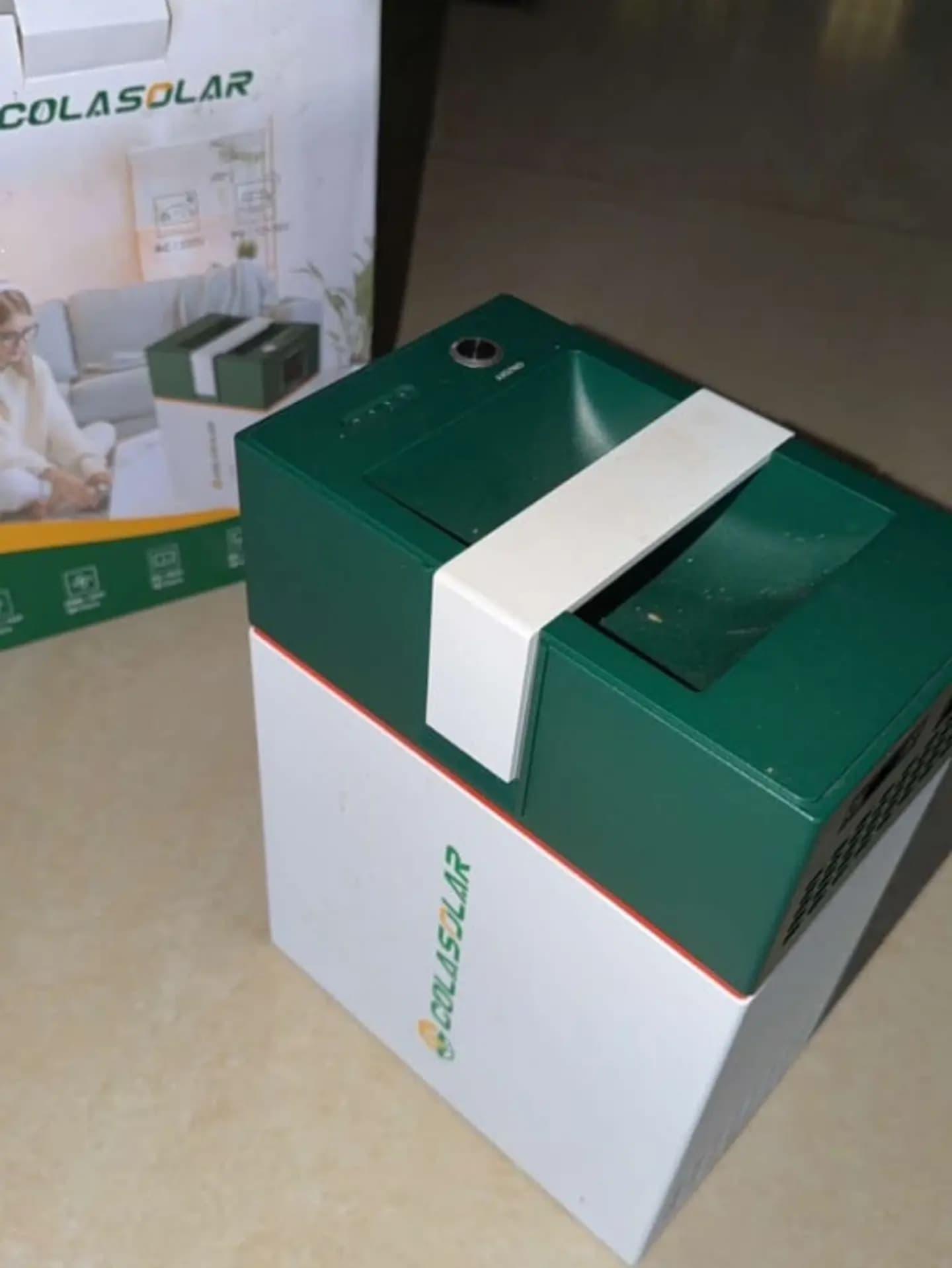1000kVA Battery with Solar and Regular Charger
