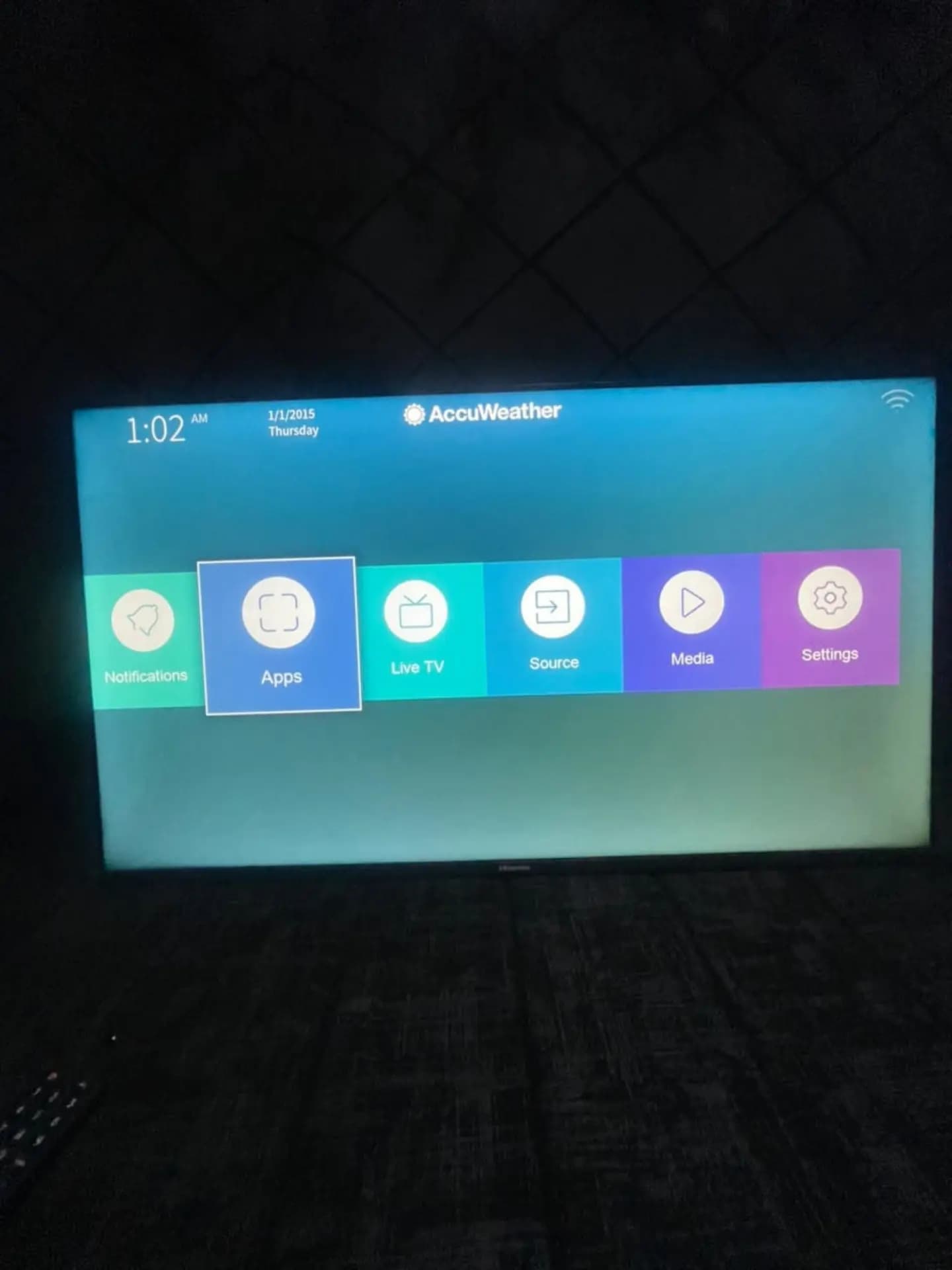 Neatly Used 40" Smart TV