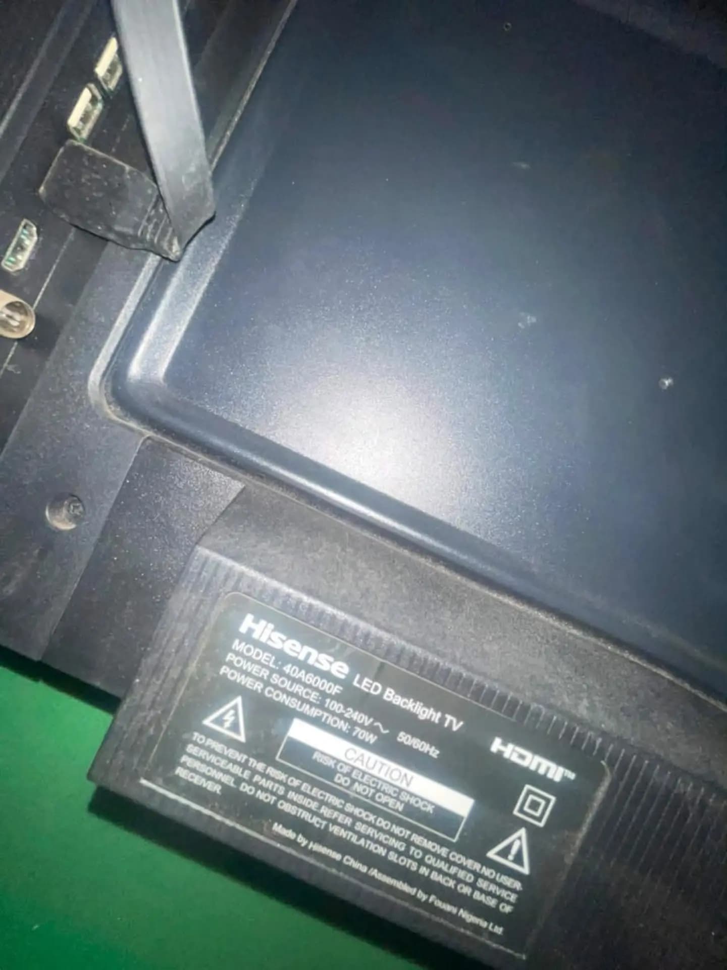 Neatly Used 40" Smart TV